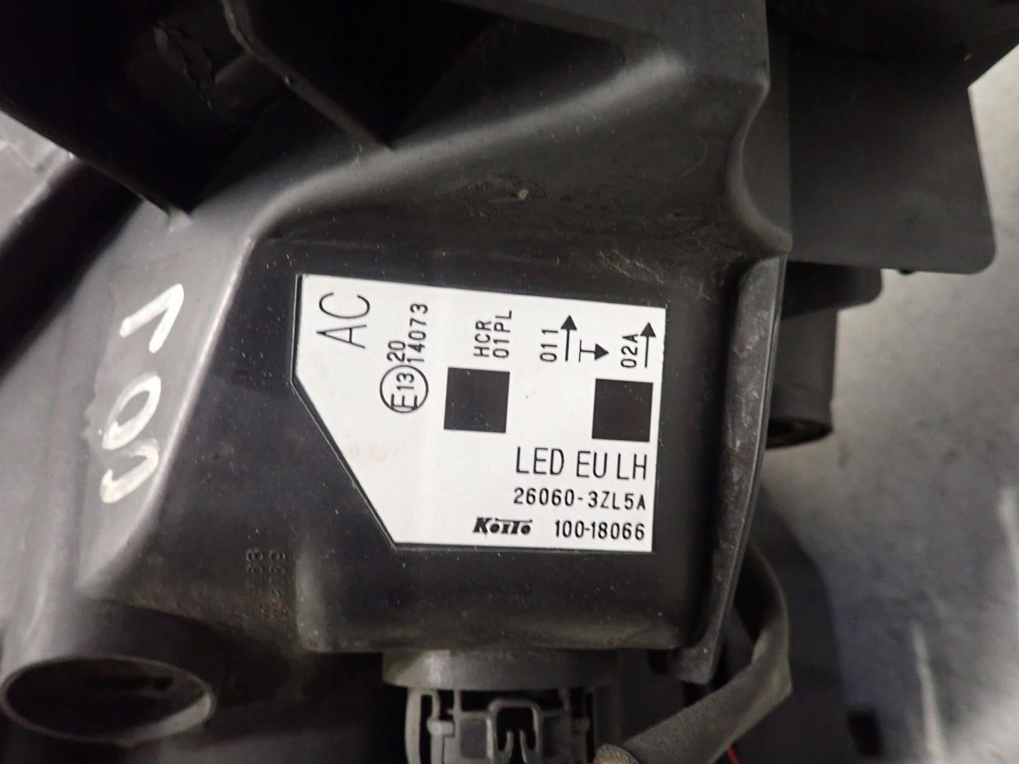 Frontscheinwerfer Nissan Pulsar C13 2018 Led Links