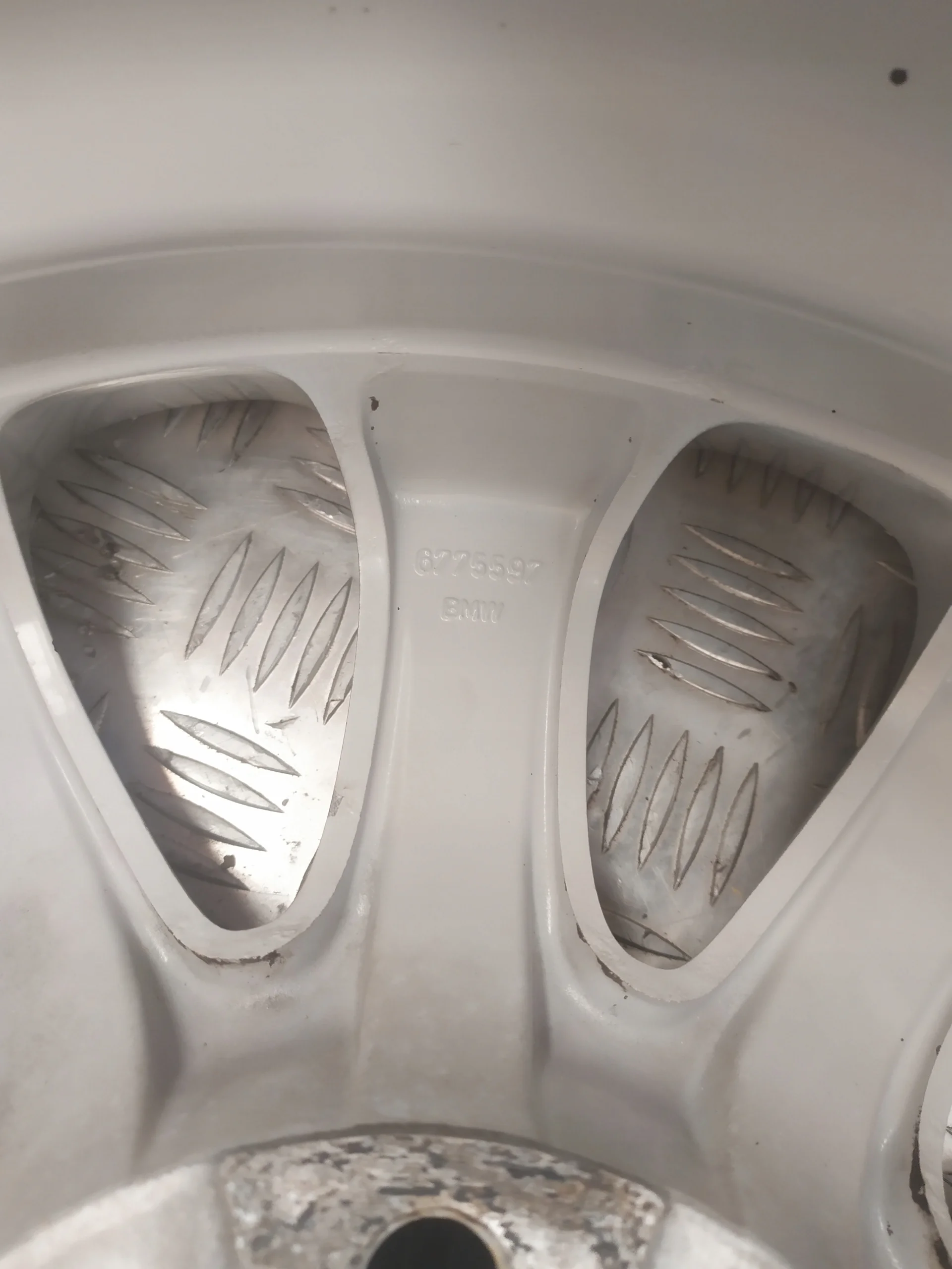 1x Alu Felge BMW 3er E90 Aluminum rim 17 Zoll 7.0 5x120 34ET 6775597